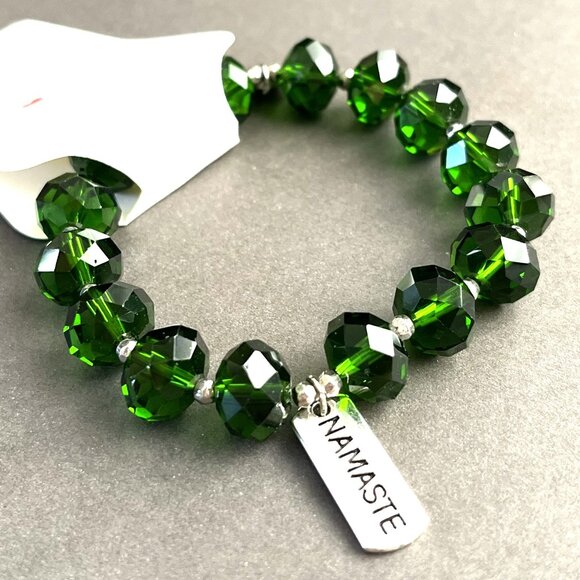 Charmze Stackable Stretch Beaded Bracelets Faceted Green NEW - Picture 1 of 3